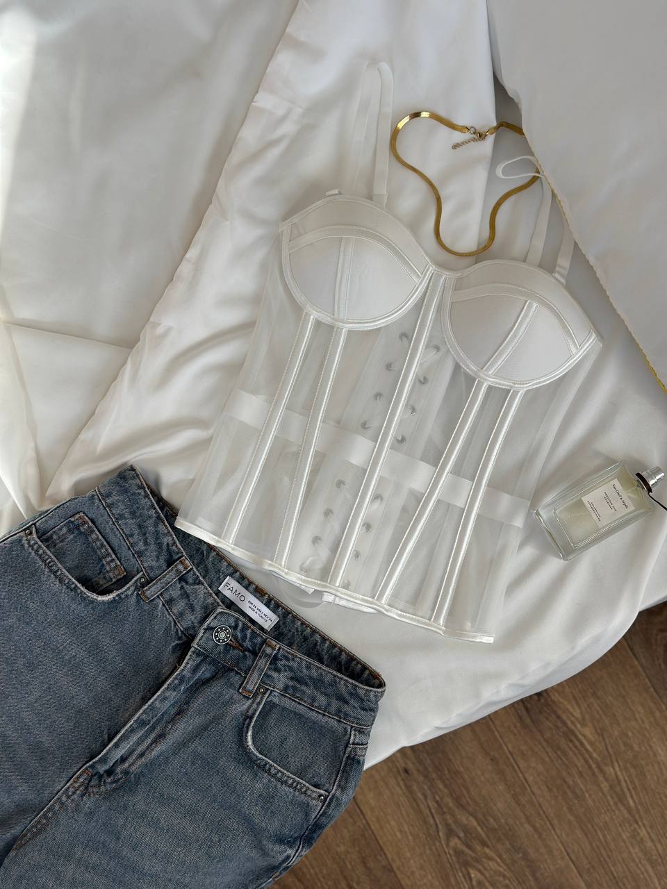 Barely There Swoon — Corset Lingerie Set — product view 3