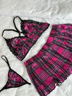 Quiet Heat Silhouette — Lace Lingerie Set — product view 4