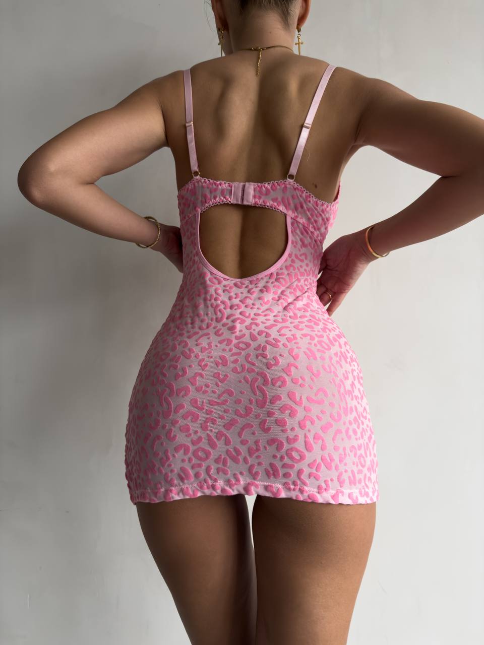Coquette Voltage — Pink Lace Peignoir Set in Pink — front view